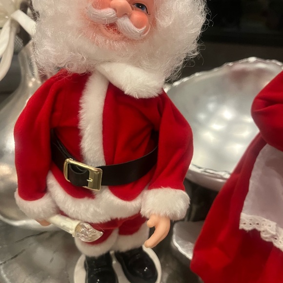 Telco  vintage 16 inches high moving Santa Claus and Mrs Santa Clause 1990s pair - Picture 10 of 17